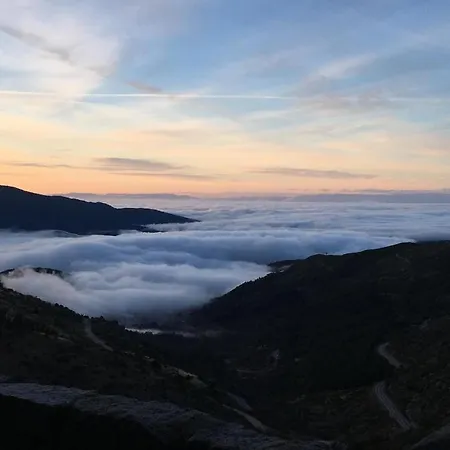 Appartement House With 4 Bedrooms In De Gredos, With Wonderful Mountain View...